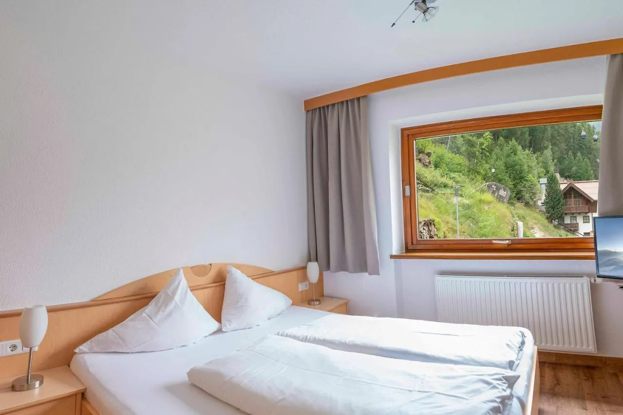 Apartment Gästehaus Europa Sölden